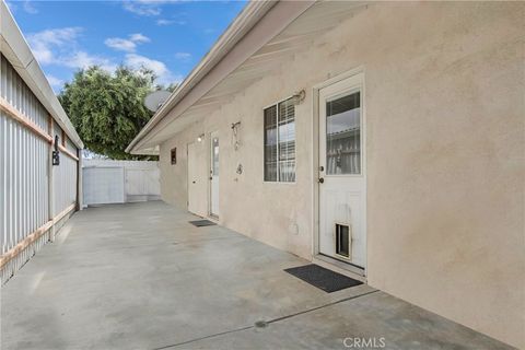 A home in North Tustin