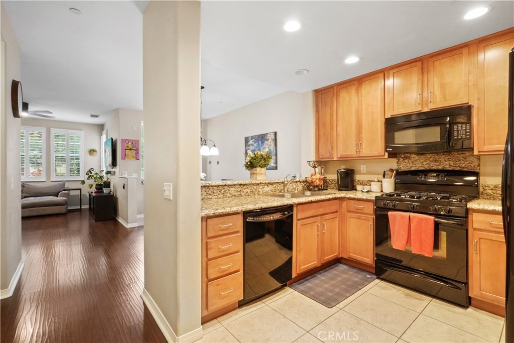 Photo 2 of 40 of 28506 Herrera Street townhome