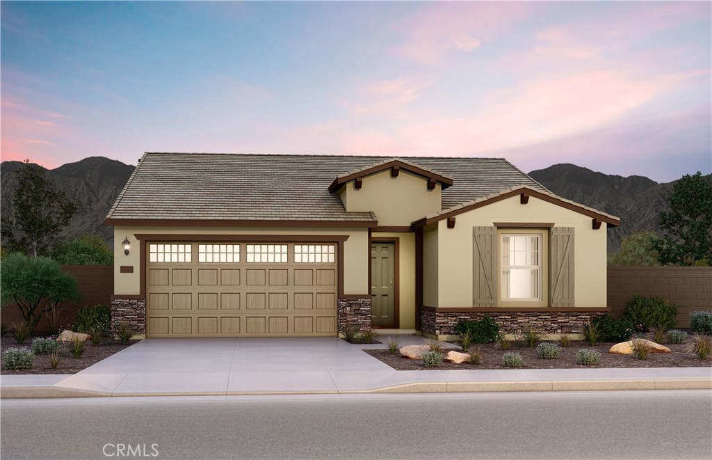 Summit Canyon  - Compass - Residential