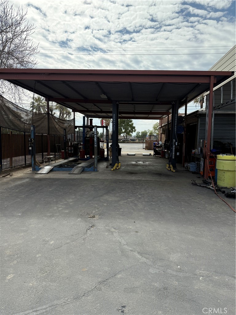 5949 Mission Boulevard