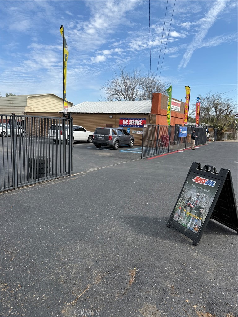 5949 Mission Boulevard