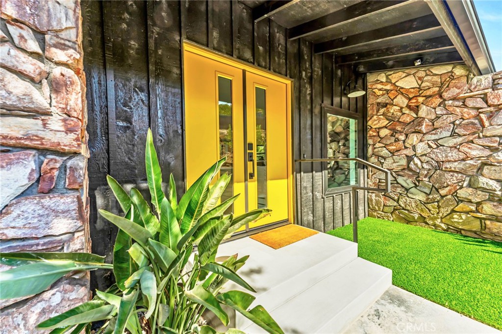 1909 Canyon Road