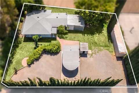 1060 E Route 66 Glendora CA 91740