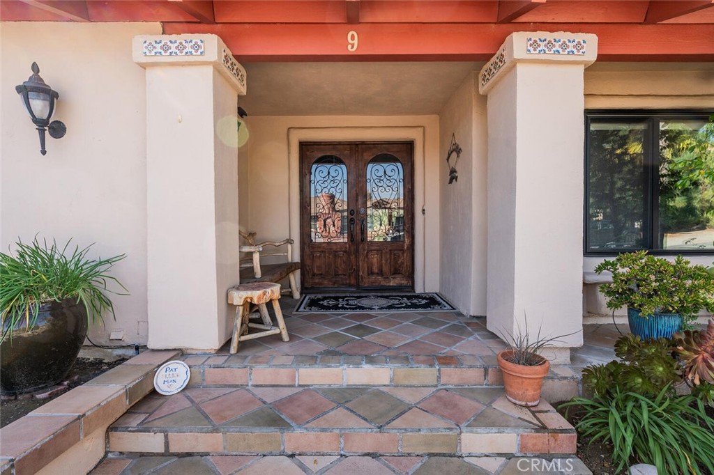 9 Bronco Lane