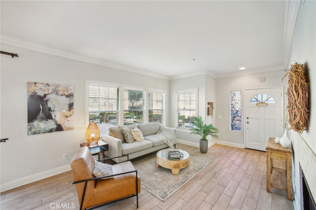 232 Montana Del Lago Drive