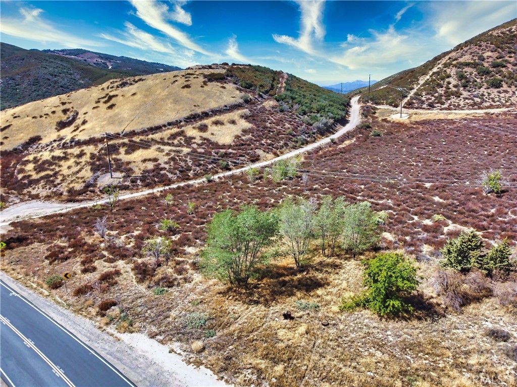 listing image 130722822656291239177