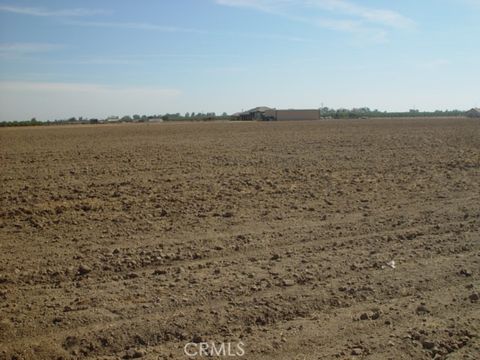 Photo of 1 ROAD 18 3/4, Chowchilla, CA 93610 (MLS # MD25021247)