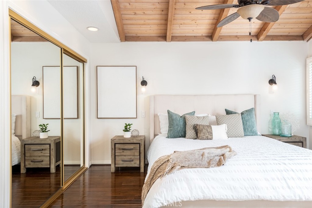 Corona del Mar South of PCH (CDMS) - Residential