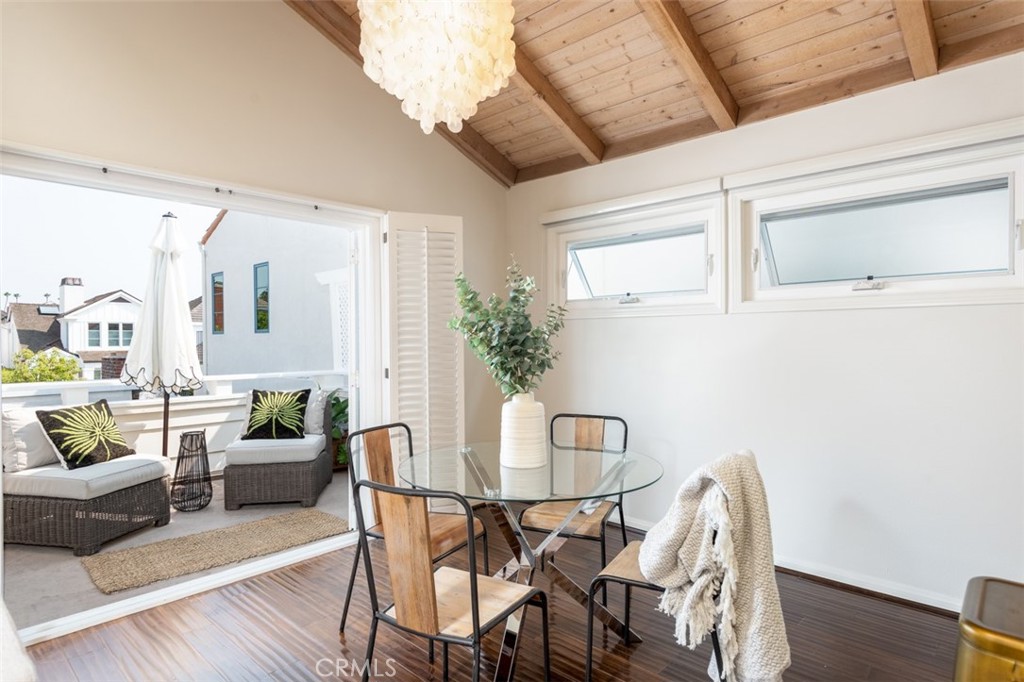 Corona del Mar South of PCH (CDMS) - Residential