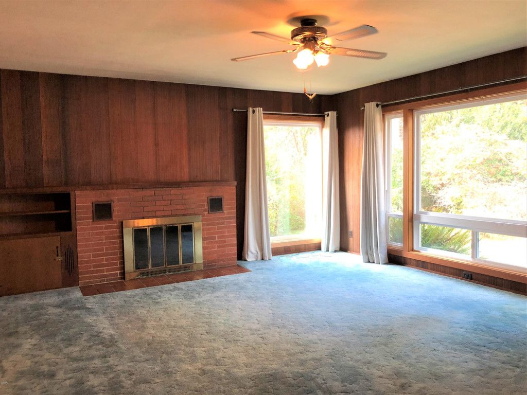 listing image 130720725629728703695