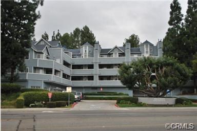 Senior Condo for Lease (55 +) at Hillcrest.! A lovely 1 bedroom 1 bath unit with laminate floors is now available to lease. This condo is in a great location and there is also an extra-large covered and enclosed patio that adds more living space and has a nice park like view. Other amenities include a gas stove,k refrigerator, microwave, dishwasher, garbage disposal central air conditioning a two ceiling fans. Located on the same floor is a common laundry room and there is also a designated parking space reserved for this unit close to the elevator and or stairs and is underground for security. In addition, there is a pool and spa with plenty of room for BBQ's and a completely furnished community room with a full kitchen, dining, living and TV area plus game tables for various activities. i The entire complex is wheel char accessible and is close to shops, restaurants, parks and golf coursed and St Jude Medical Center.