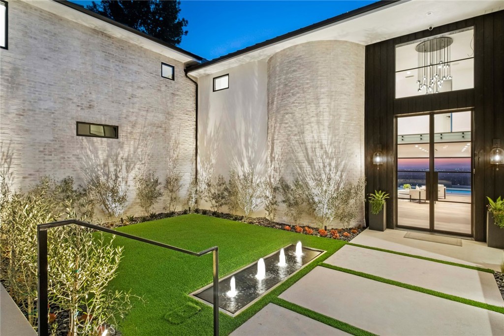 Harbor Ridge Custom (HRCS) - Residential