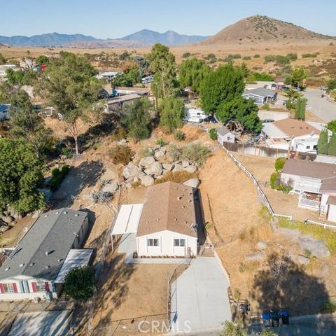 A home in Perris