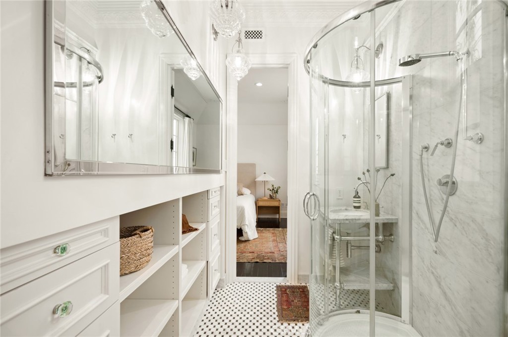 Lido Island (LIDO) - Residential