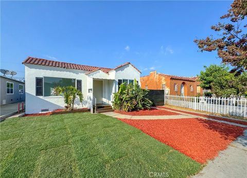 A home in South Gate