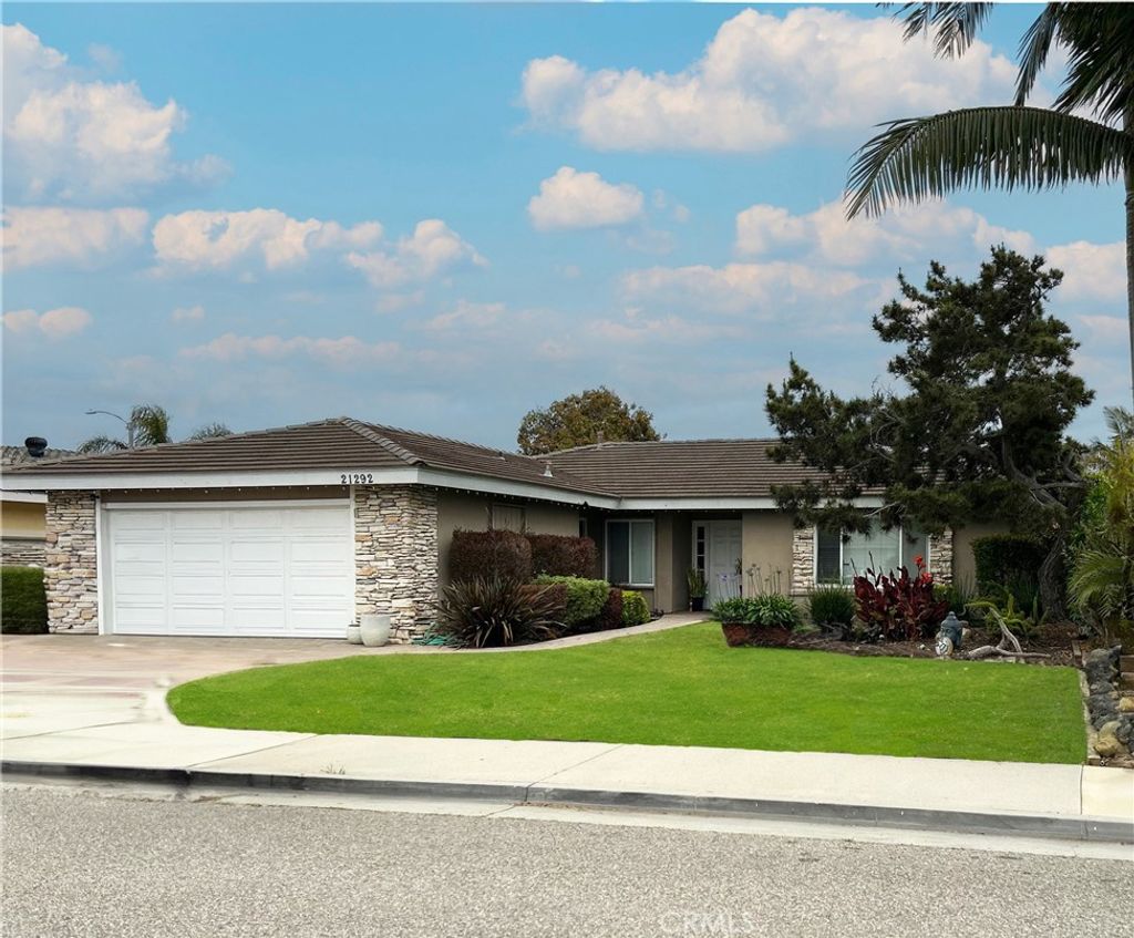 listing image 130728210626070961237