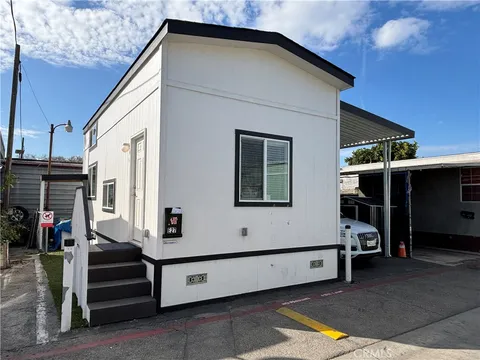 6665 Long Beach Boulevard Unit E27, Long Beach, CA 90805 - MLS#: OC25032158