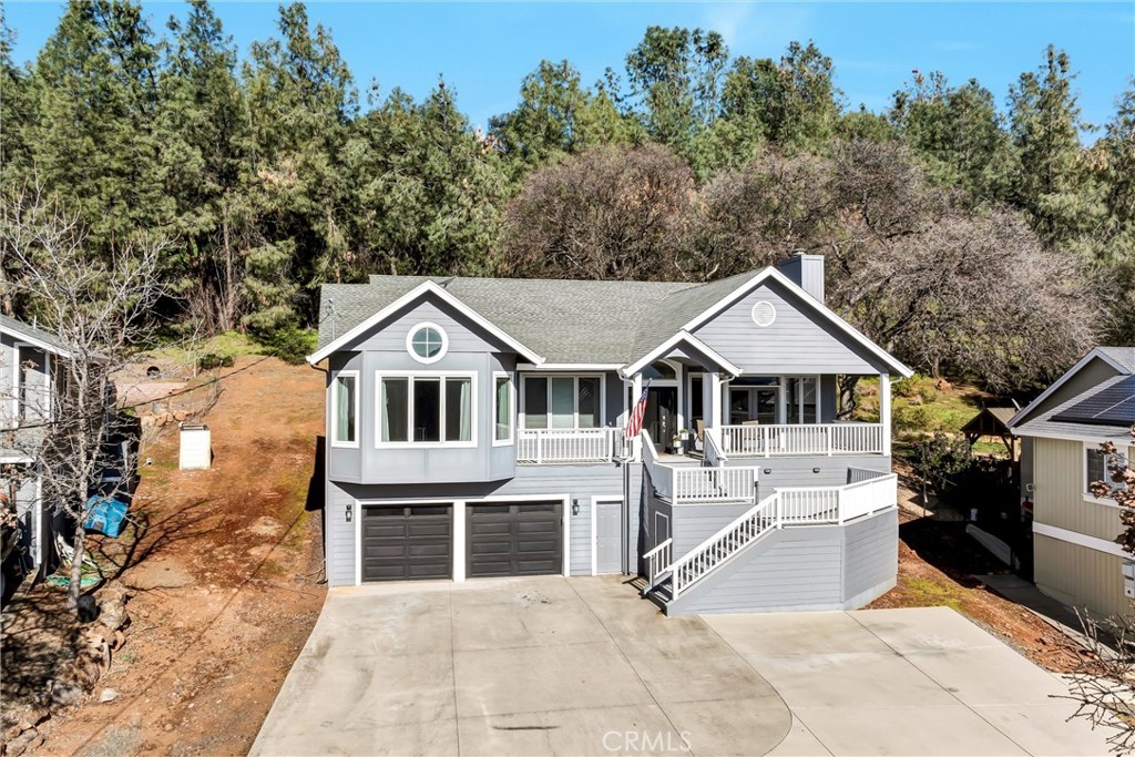 Welcome to this beautiful 3-bedroom home which includes a den/office on main level and downstairs is bonus rooms! Nestled in the highly desirable gated community of Hidden Valley Lake. Enjoy exclusive access to the private lake, campground a parks. The community also offers a golf course, dining, shopping and more, making this the perfect place for both relaxation and recreation.
On the main floor, you’ll find a bright, open layout with a versatile den, ideal for a home office or playroom. There’s also a half bath for guests and a formal dining room for hosting dinners and special gatherings. laundry room right of hallway like a oversized walk in closet .
The kitchen is truly the heart of the home, featuring incredible custom wood countertops, bamboo flooring, and a large island with seating, perfect for entertaining and casual dining.
The primary suite offers a peaceful retreat, complete with a soaking tub, walk-in shower, and plenty of space to unwind. Downstairs provides bonus areas, currently used as an office and gym (non-permitted), offering additional flexibility to suit your needs.
Outside, the large paved driveway offers ample space for boat or trailer parking, making it ideal for outdoor enthusiasts.
Come explore the charm and lifestyle this unique home and Hidden Valley Lake community have to offer!