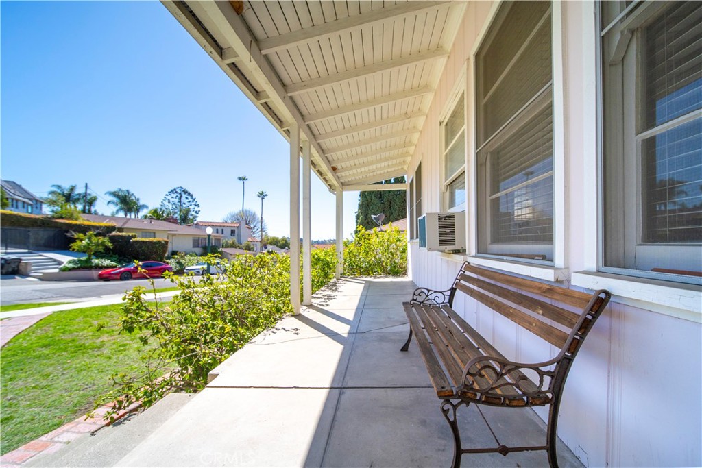 1807 Orange Grove Avenue