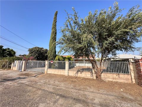 A home in Azusa