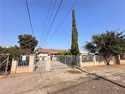 A home in Azusa