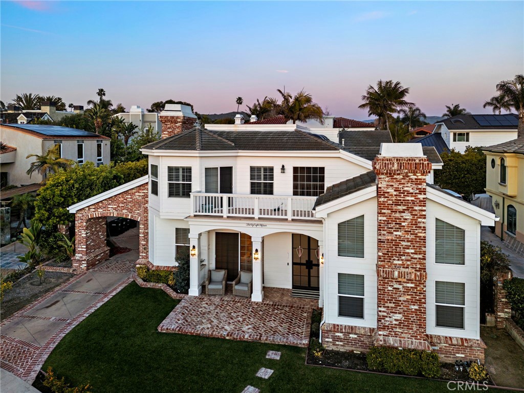 3815 Vista Blanca