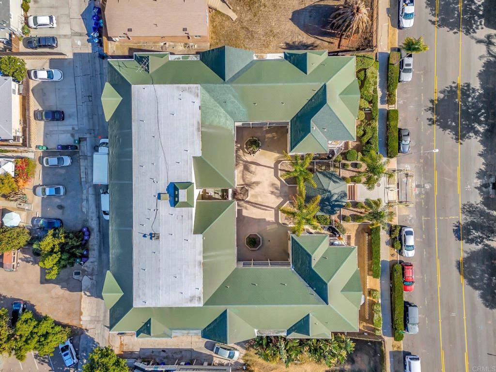 2650 BROADWAY Street 204