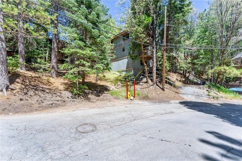 A home in Twin Peaks