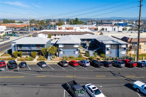 Photo of 235 W Regent Street, Inglewood, CA 90301 (MLS # PW25041446)