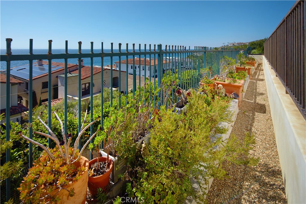 The Strand at Headlands (STRN) - Residential