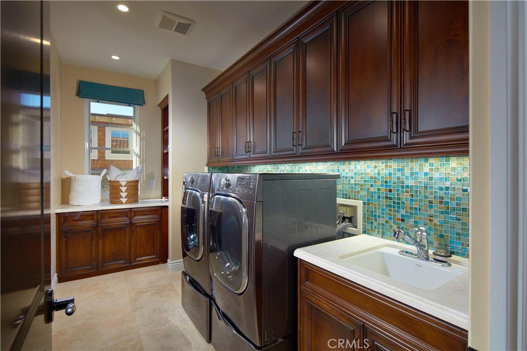 The Strand at Headlands (STRN) - Residential