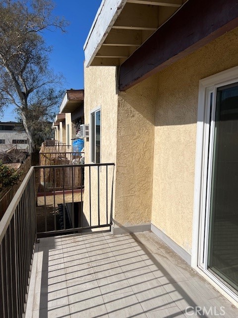 Properties 2 839 N Summit Avenue