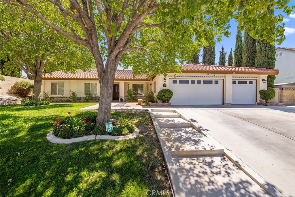 View Lancaster, CA 93536 house