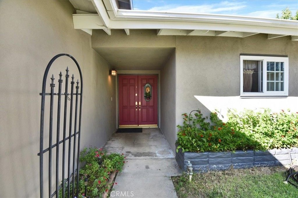 listing image 130721553292272138970