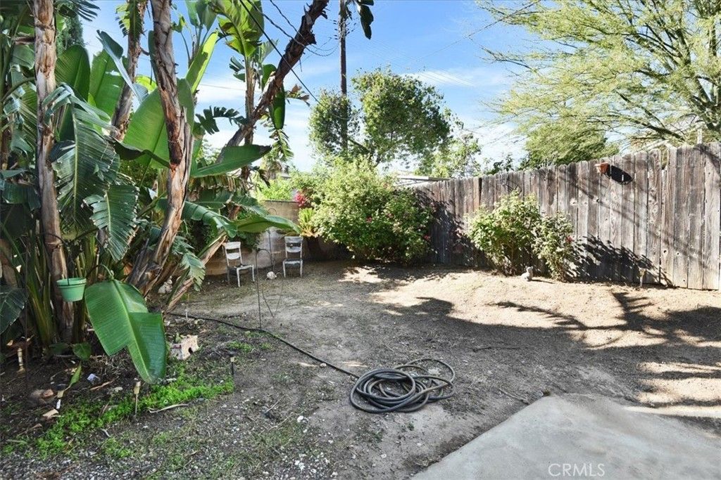 listing image 130721978850451235240