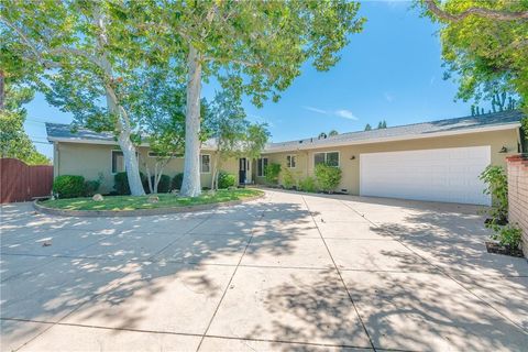 A home in Woodland Hills