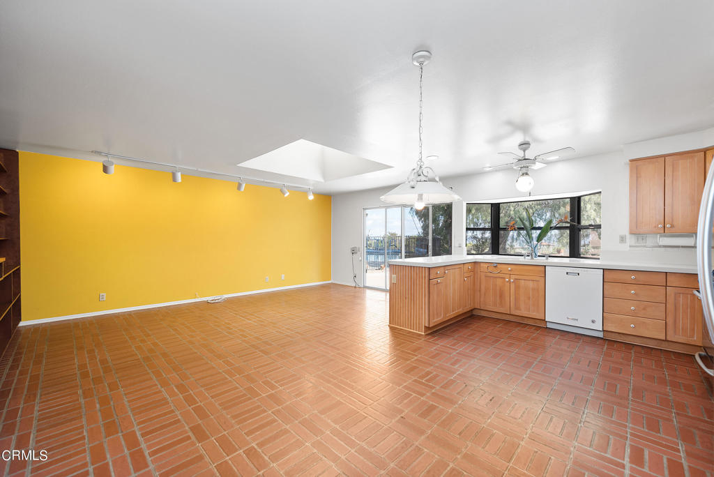 Las Posas Estates 3 - 0433 - Residential