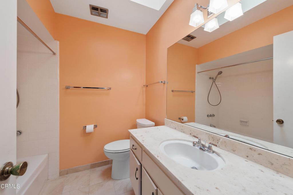 Las Posas Estates 3 - 0433 - Residential