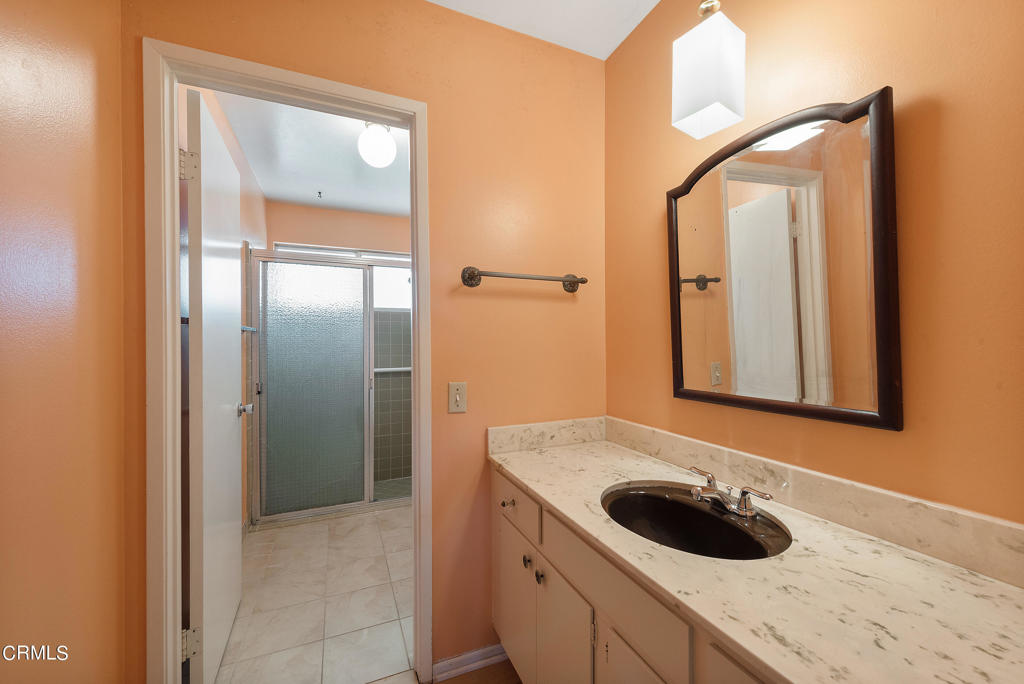 Las Posas Estates 3 - 0433 - Residential