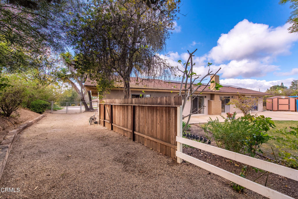 Las Posas Estates 3 - 0433 - Residential