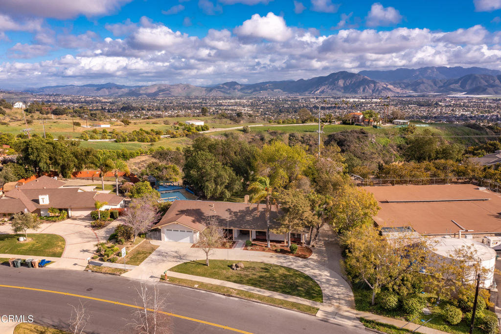 Las Posas Estates 3 - 0433 - Residential