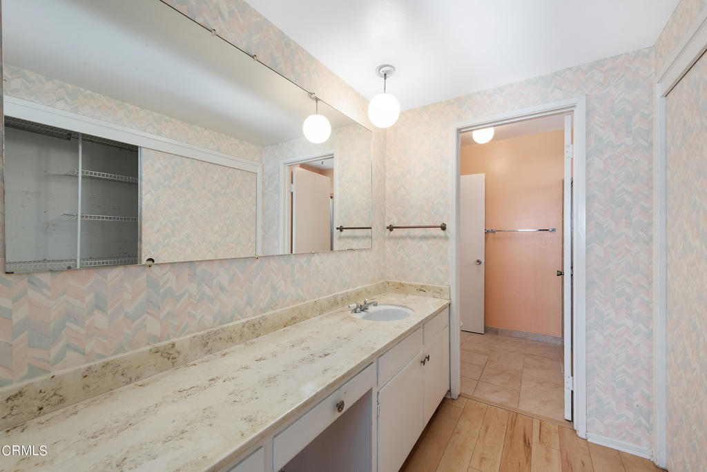 Las Posas Estates 3 - 0433 - Residential