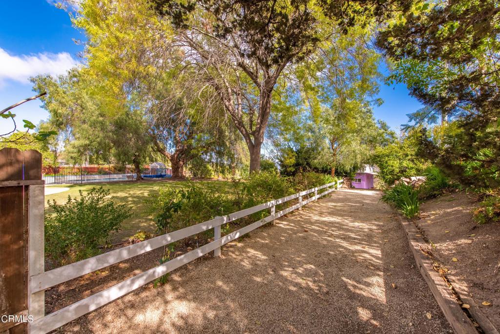 Las Posas Estates 3 - 0433 - Residential