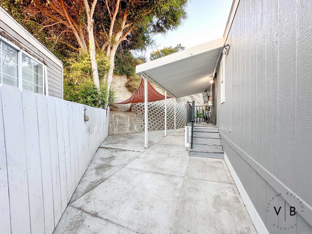 2621 Sweetwater Road 74