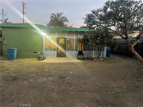 A home in Inglewood