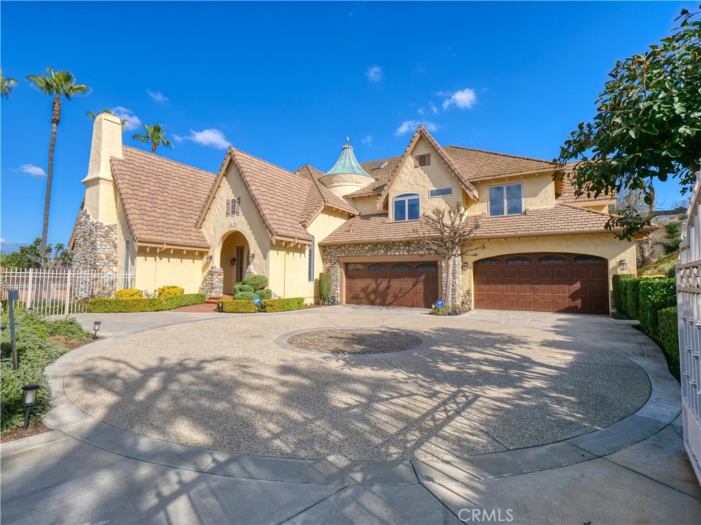 1822 Diamond Knoll Lane