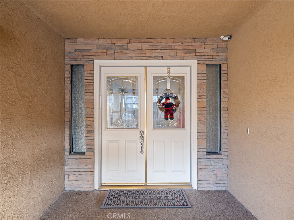13435 Spring Valley