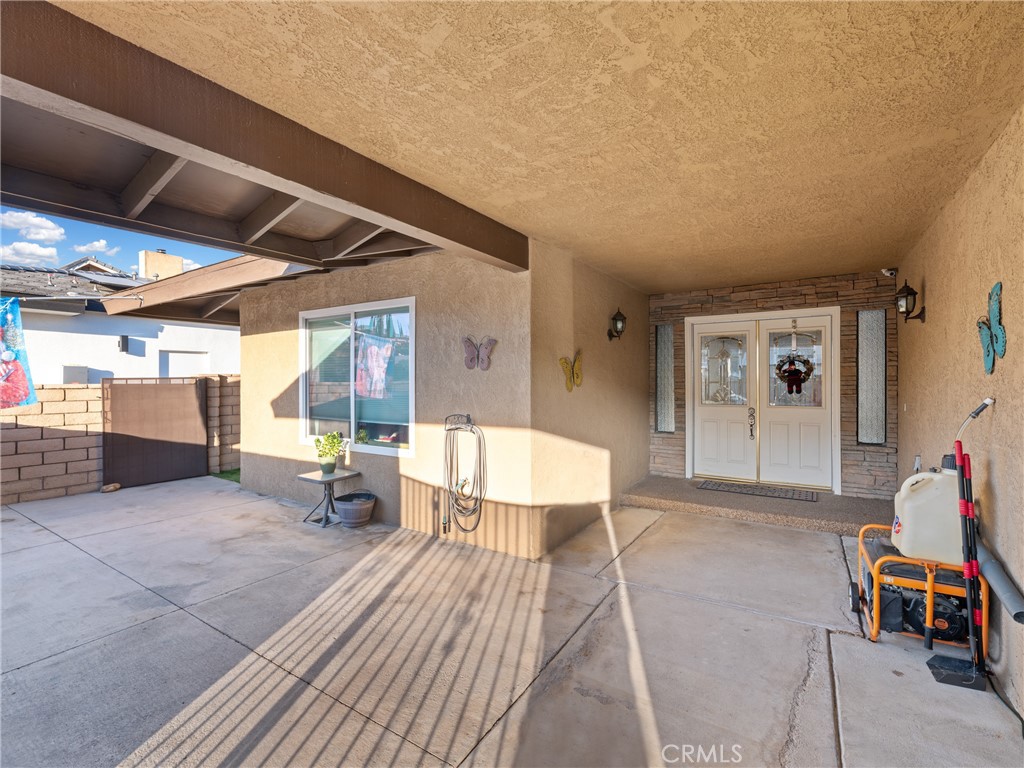 13435 Spring Valley