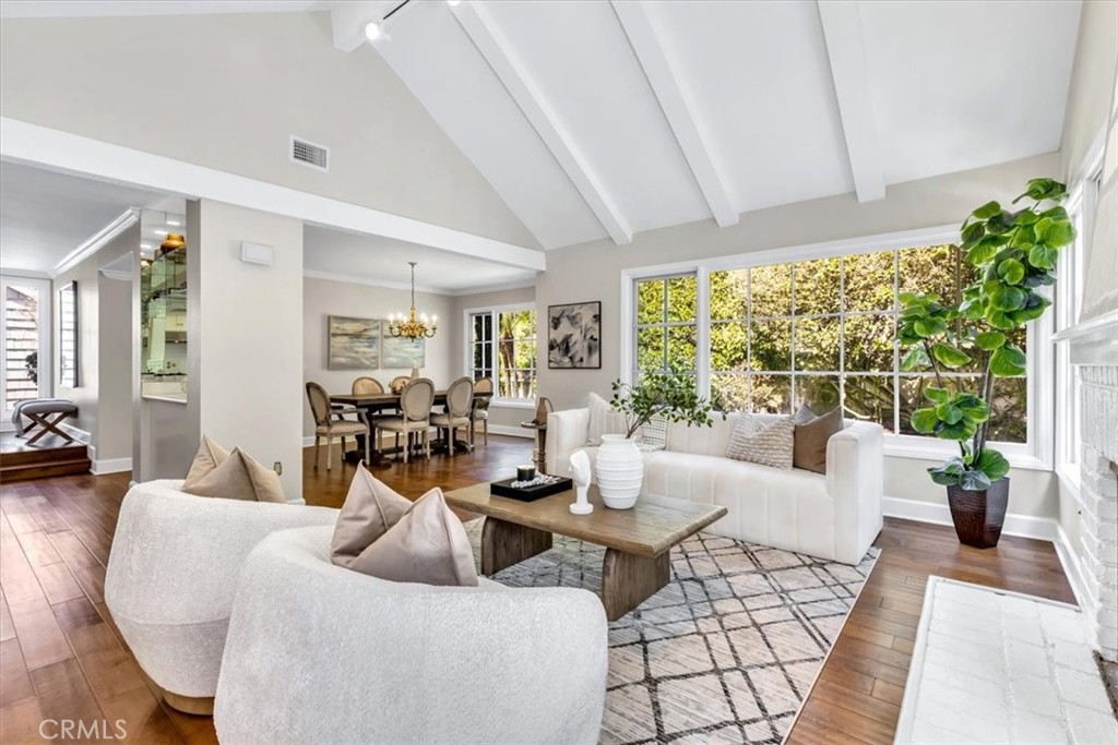 33972 Cape Cove