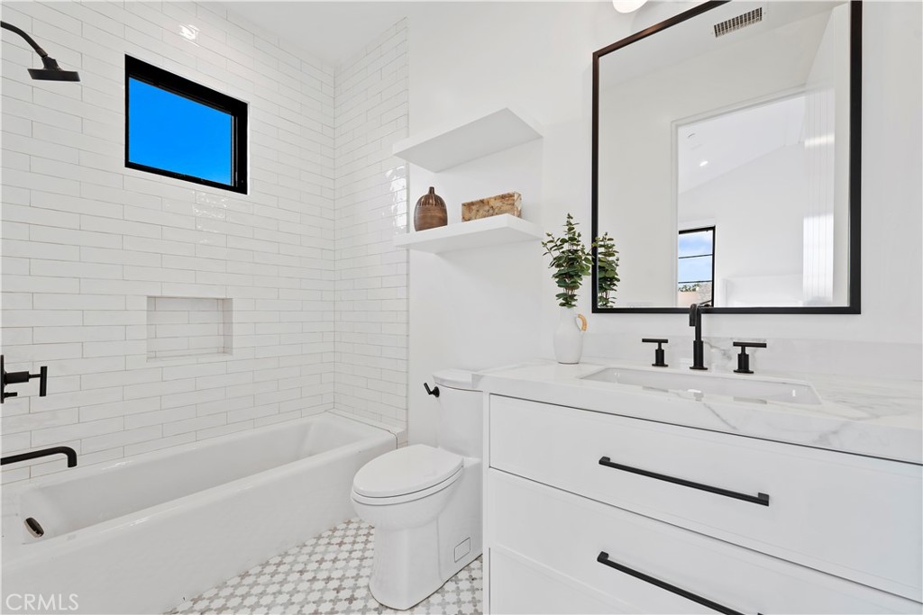 Harbor View Homes (HVHM) - Residential